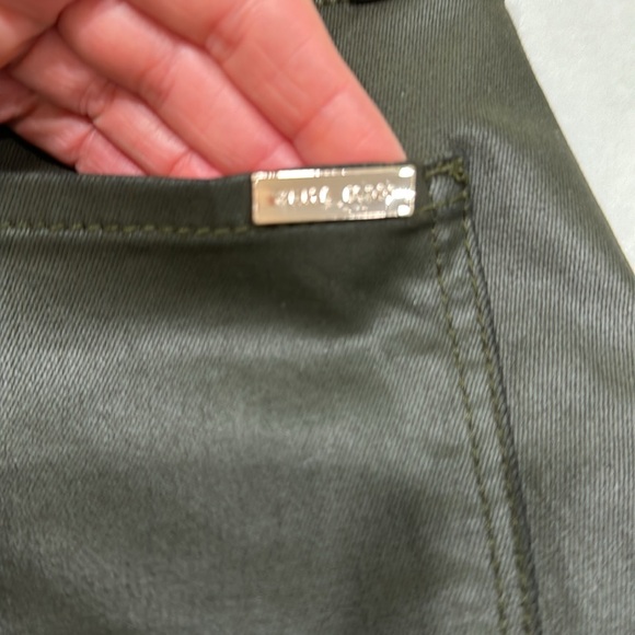 WHBM Size 8 High Rise Coated Skinny Jean Hunter Green - Picture 4 of 8